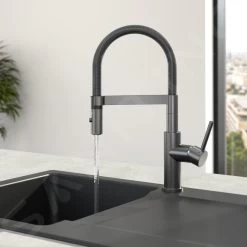 Villeroy & Boch Steel Expert Compact - Keukenkraan Met Flexibele Uitloop En Uittrekbare Sproeikop, Antraciet 92730005 -Modern Badkamer Verkoop 05f5374da3b8821a00b3fcfc