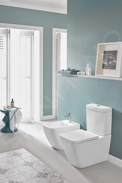 Villeroy & Boch Venticello - Staande Toiletpot, Vario Afvoer, DirectFlush, Alpine Wit 4612R001 -Modern Badkamer Verkoop 169c2ac3cd722981259baa80
