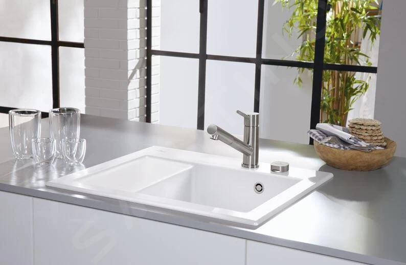 Villeroy & Boch Subway 45 - Keramische Spoelbak 65x51 Cm, Excentrische Bediening, CeramicPlus, Alpine Wit 331302R1 5 Villeroy & Boch Subway 45 - Keramische Spoelbak 65x51 Cm, Excentrische Bediening, CeramicPlus, Alpine Wit 331302R1 - Afbeelding 3