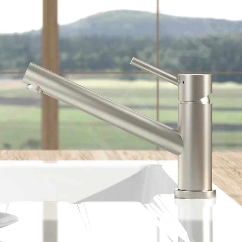 Villeroy & Boch Como - Keukenkraan, Neerklapbaar Onder Raam, Rvs 925700LC 6 Villeroy & Boch Como - Keukenkraan, Neerklapbaar Onder Raam, Rvs 925700LC - Afbeelding 4