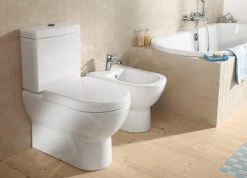Villeroy & Boch Subway - Staande Toiletpot, Vario Afvoer, CeramicPlus, Alpine Wit 661010R1 10 Villeroy & Boch Subway - Staande Toiletpot, Vario Afvoer, CeramicPlus, Alpine Wit 661010R1 -Modern Badkamer Verkoop 7688ef279a2e84ddfda35089 1