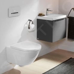 Villeroy & Boch Subway 3.0 - Hangend Toilet, TwistFlush, CeramicPlus, Alpine Wit 4670T0R1 -Modern Badkamer Verkoop d0143502b30d2c2a59dc0b1b
